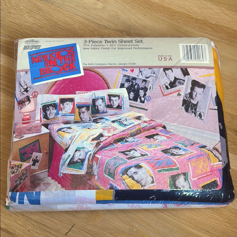 NEW KIDS ON THE BLOCK 3-Piece Twin Sheet Set